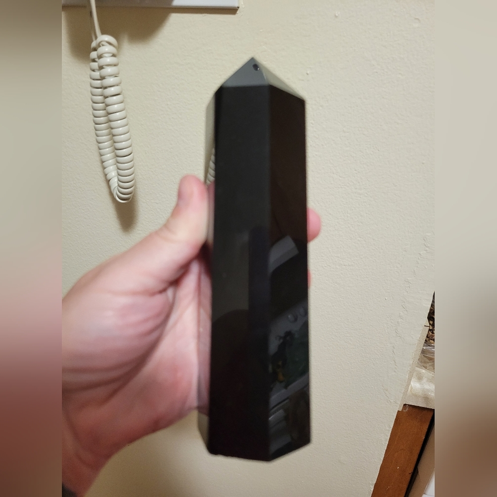 Black Obsidian tower